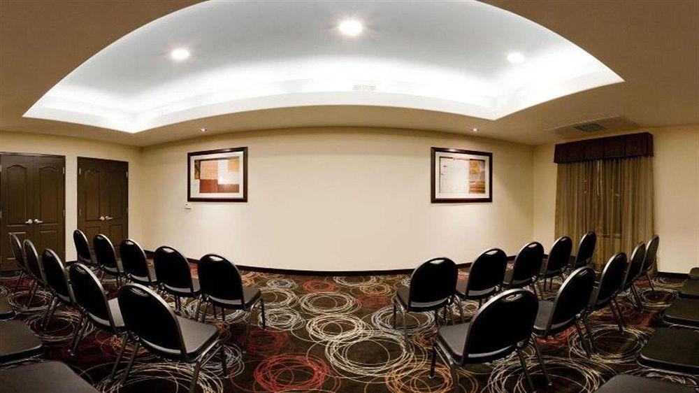 Holiday Inn Express & Suites Yosemite Park Area, An Ihg Hotel Chowchilla Esterno foto