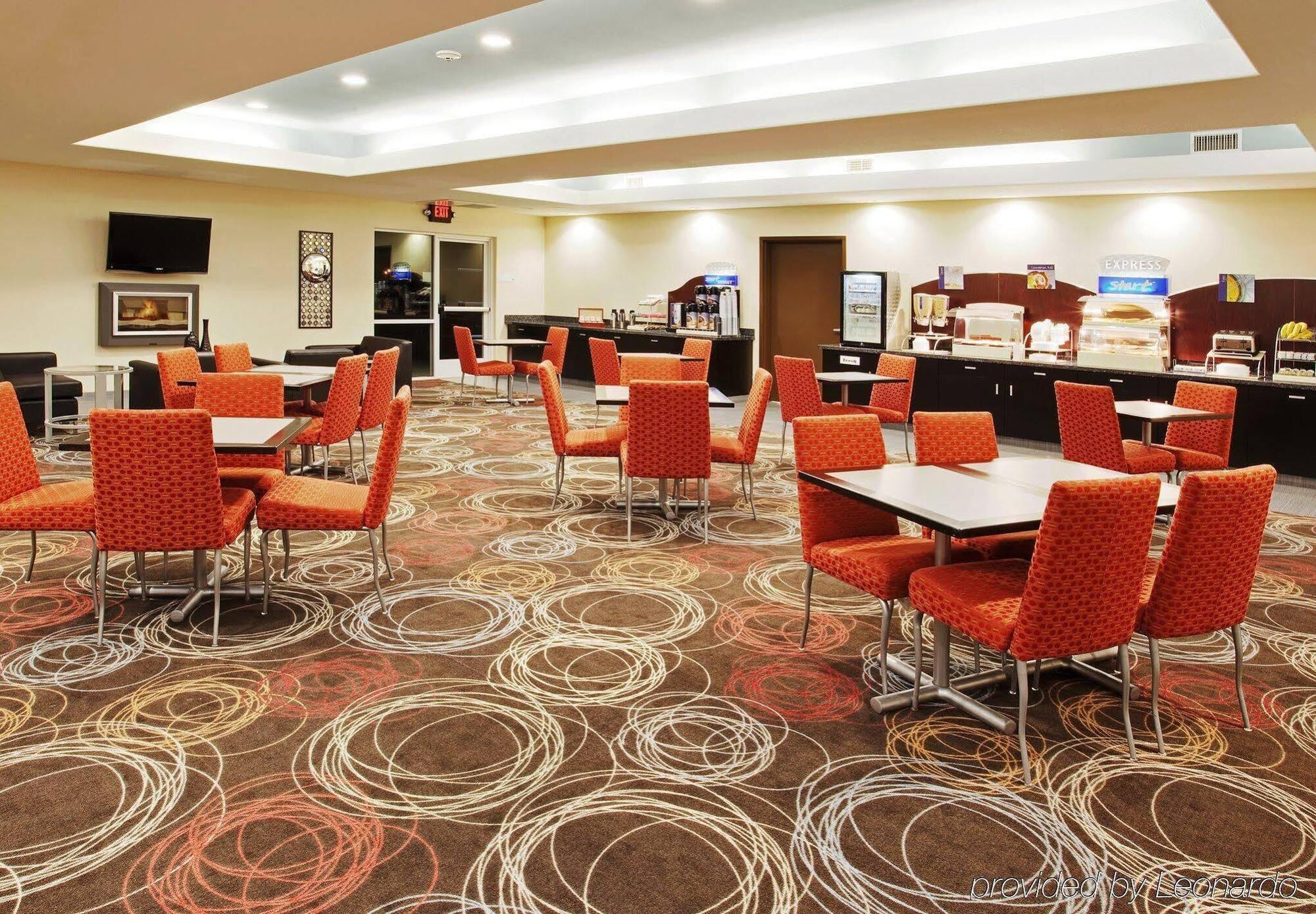 Holiday Inn Express & Suites Yosemite Park Area, An Ihg Hotel Chowchilla Esterno foto